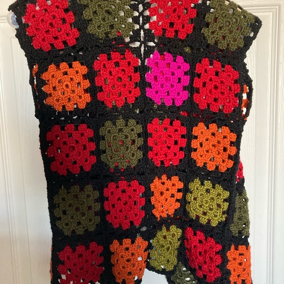 Granny Squares Vest, New,Hand Crocheted, Grannycore, Multi Coloured, Cottagecore - Picture 4 of 4
